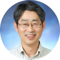 Seong-Gi Kim