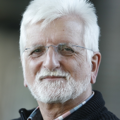 Werner Mäntele, ;PhD